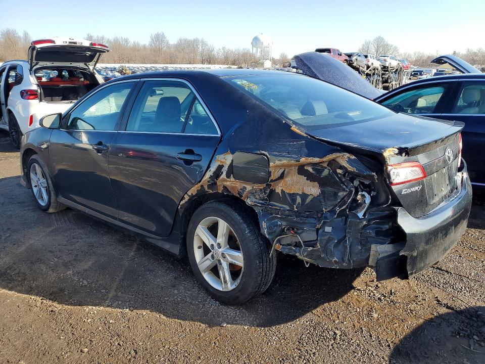 2013 Toyota Camry se