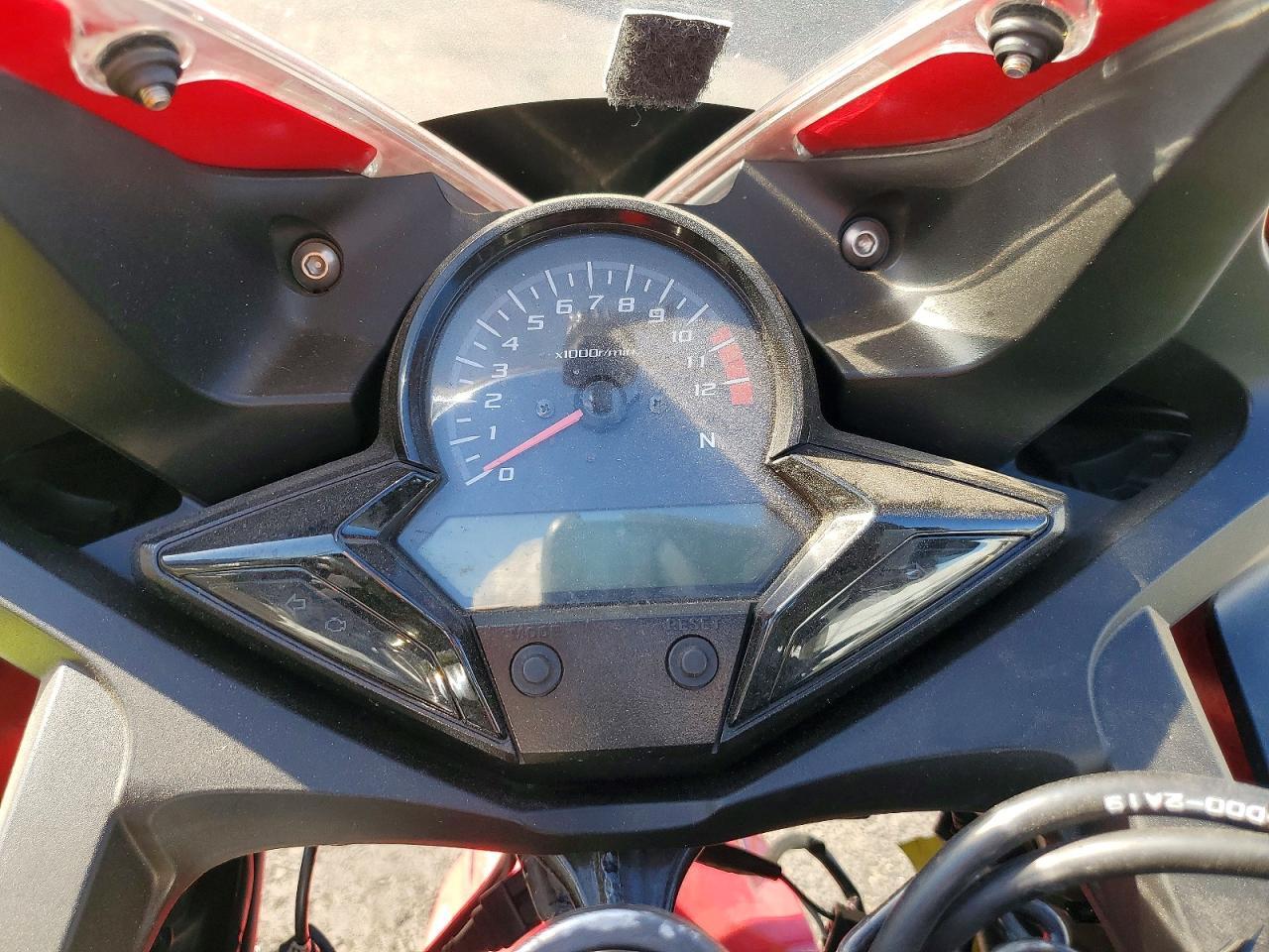 2022 Honda CBR300 R
