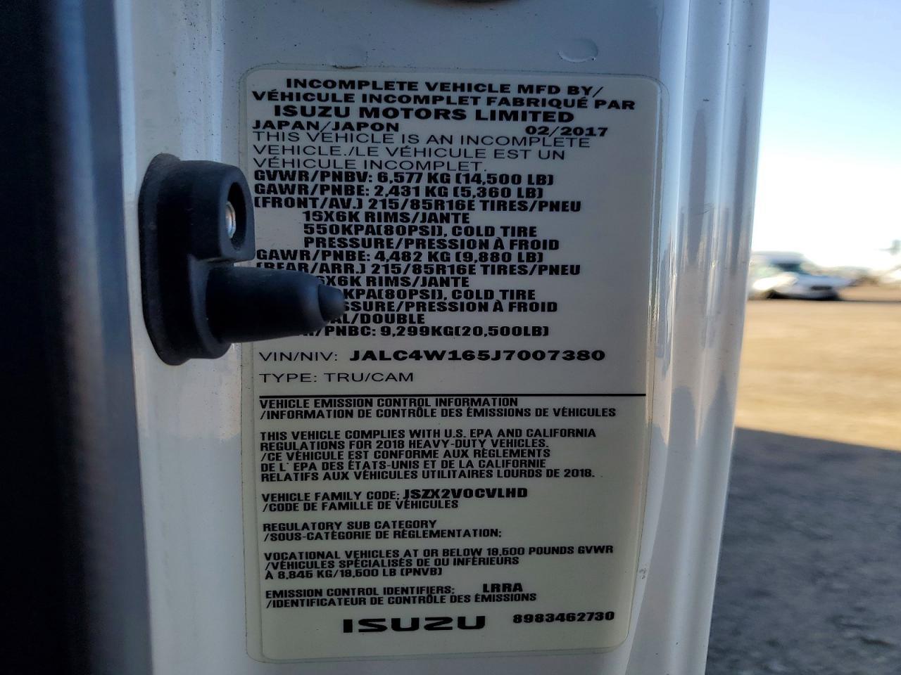 2018 Isuzu NPR HD BOX Truck