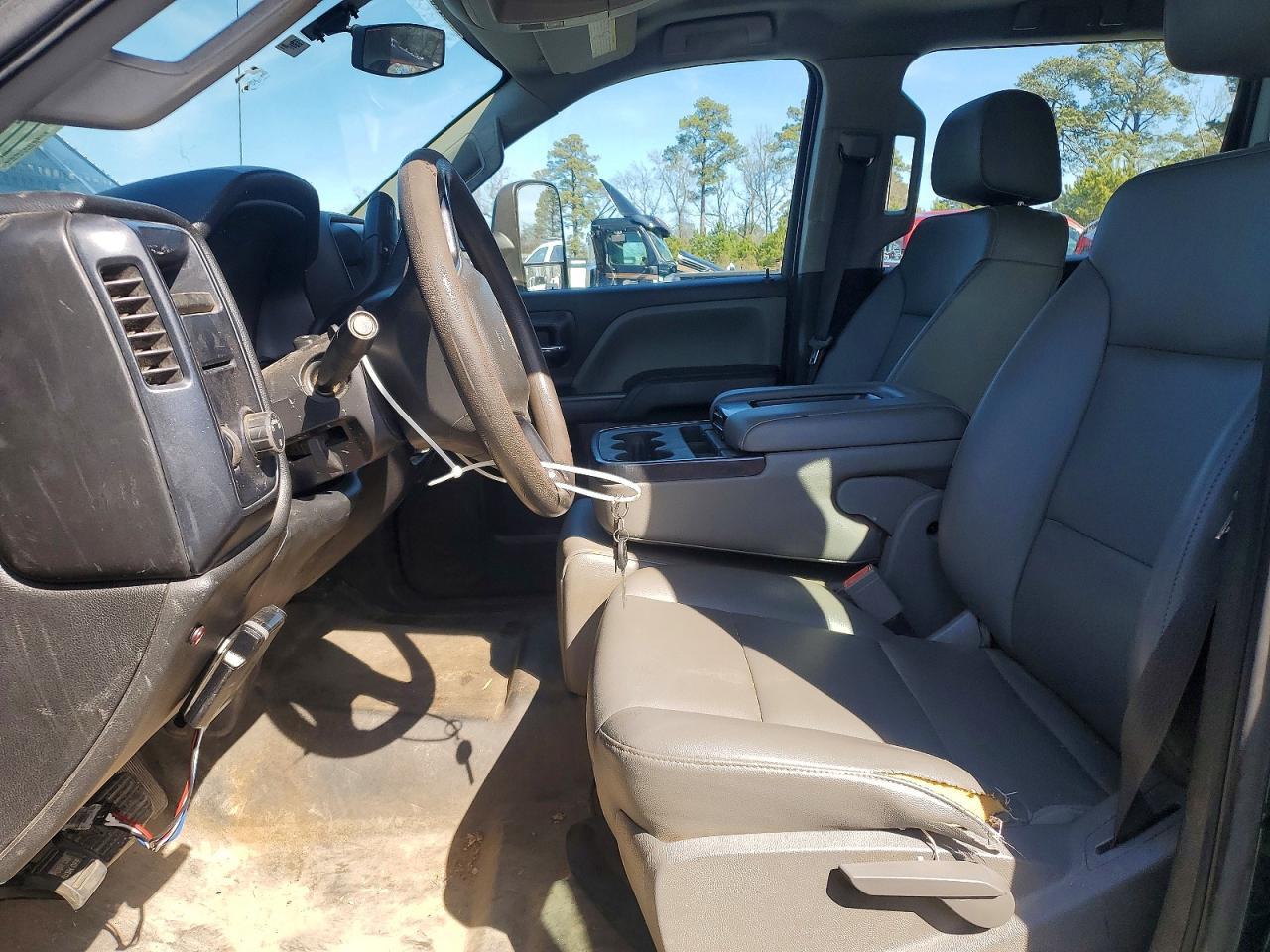 2019 Chev Rolet Silverado HD Dump Truck
