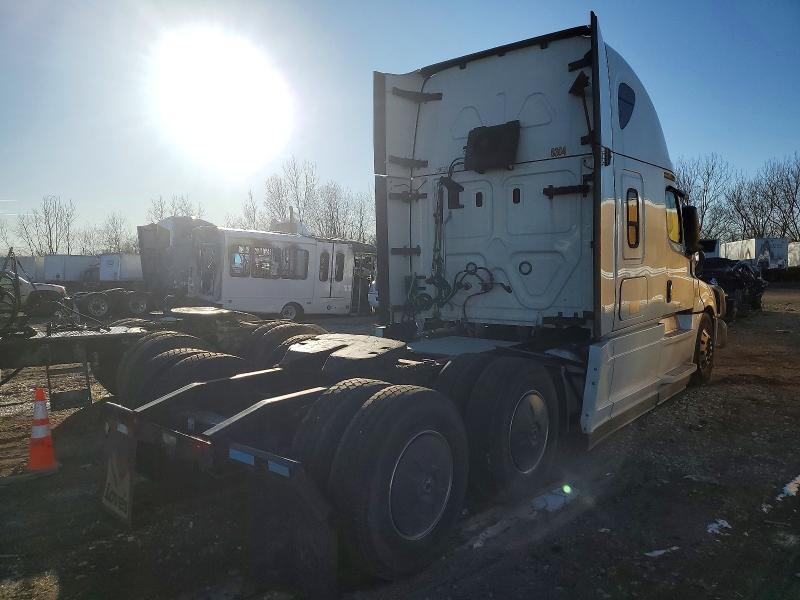 2021 Freightliner Cascadia 126 Semi Truck