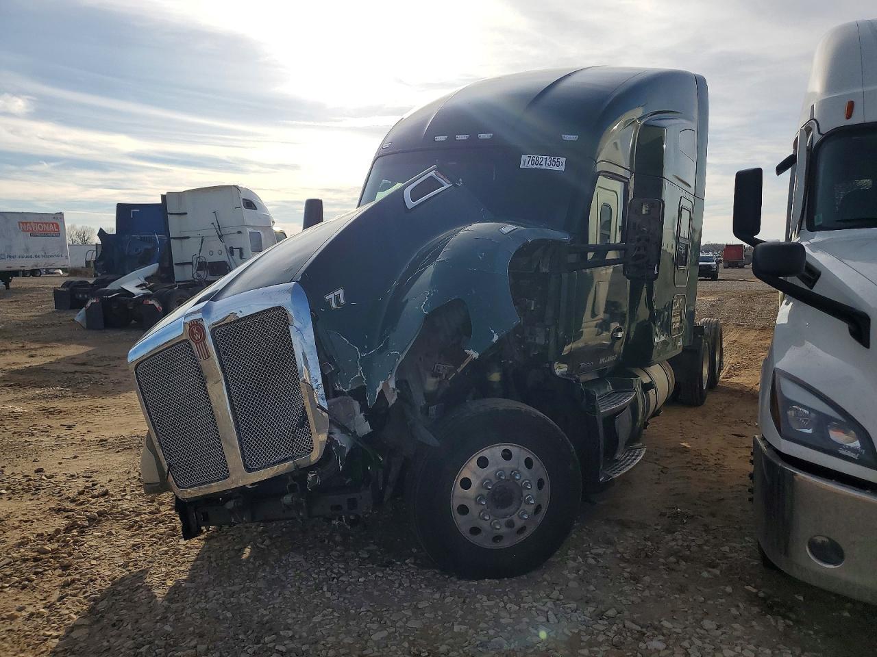 2020 Kenworth Construction T680