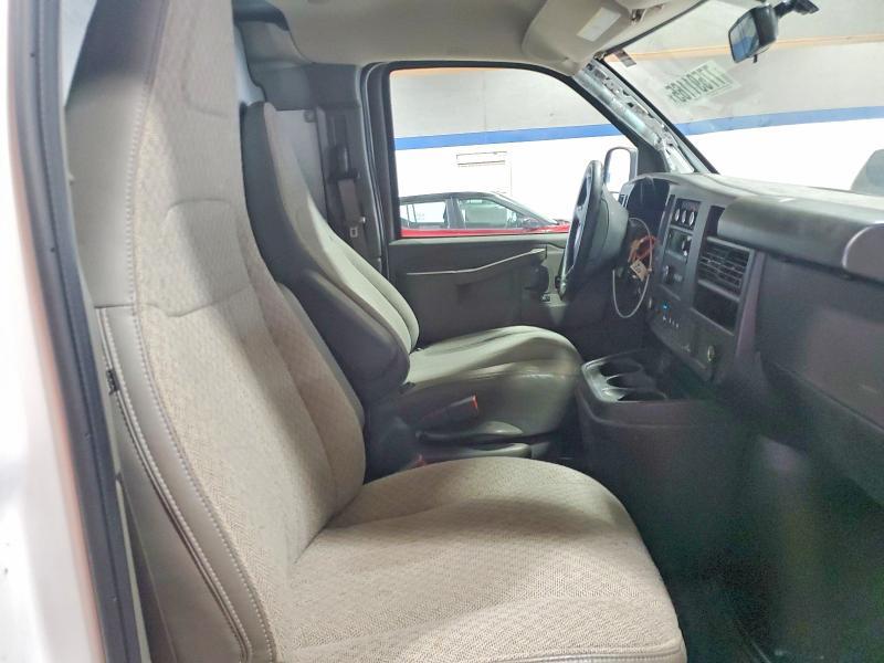 2023 GMC Savana G2500