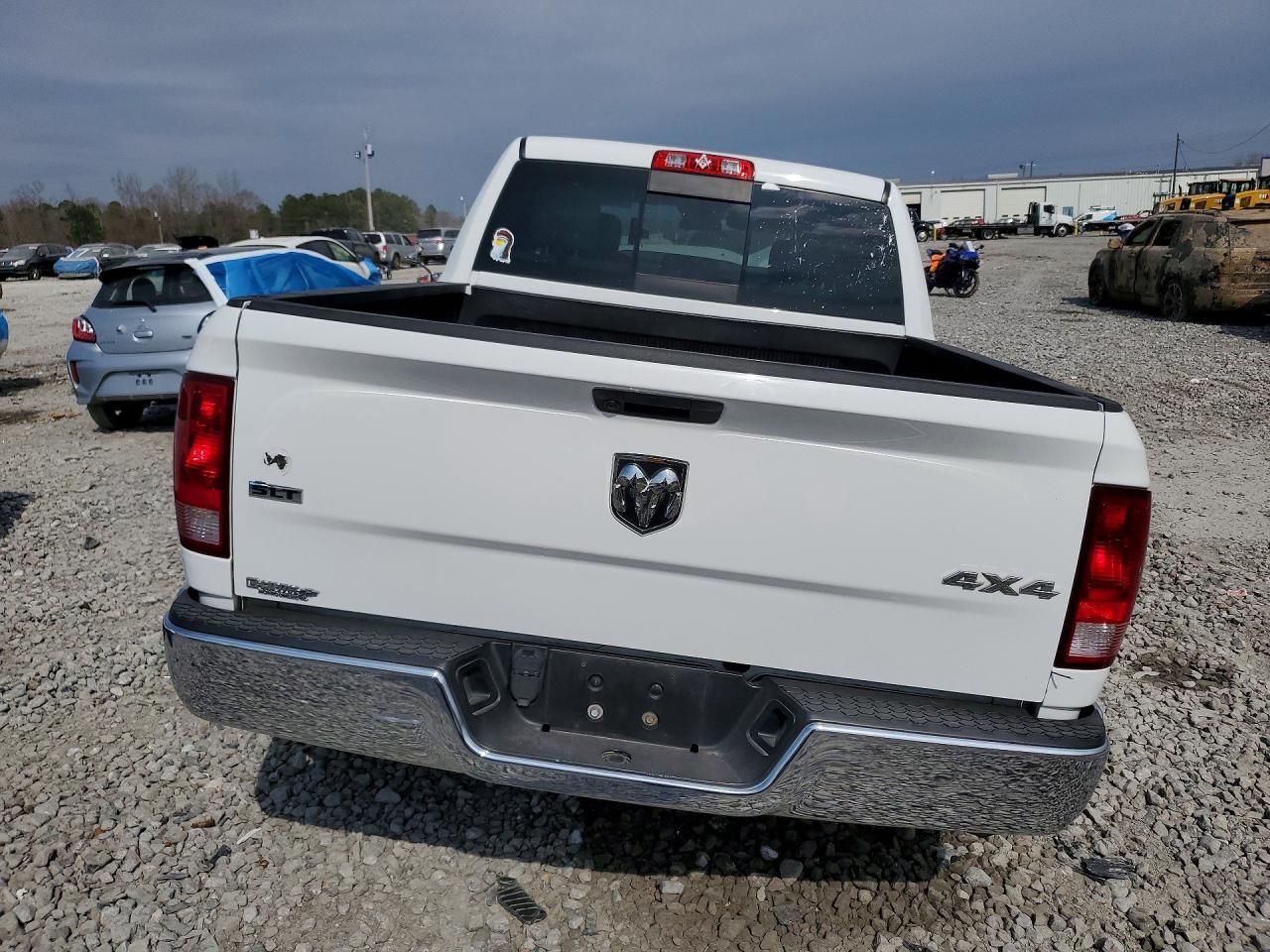2019 Dodge Ram 1500 Classic slt