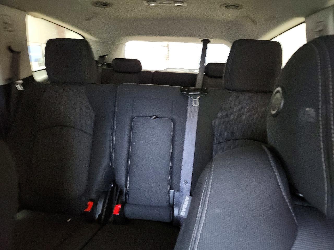 2013 Chevrolet Traverse lt