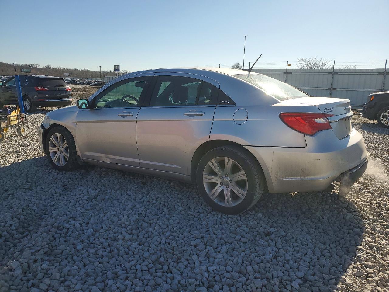 2012 Chrysler 200 Touring