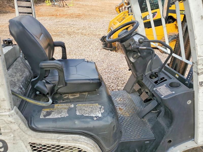 2015 Nissan MCP1F2A20LV Forklift