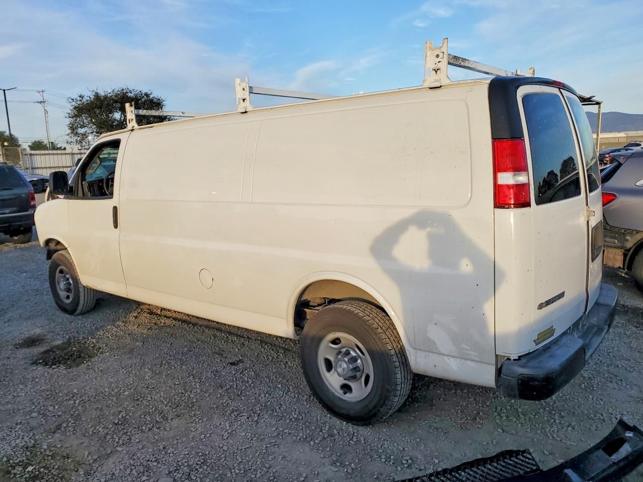 2020 Chevrolet Express 2500 Cargo Delivery van