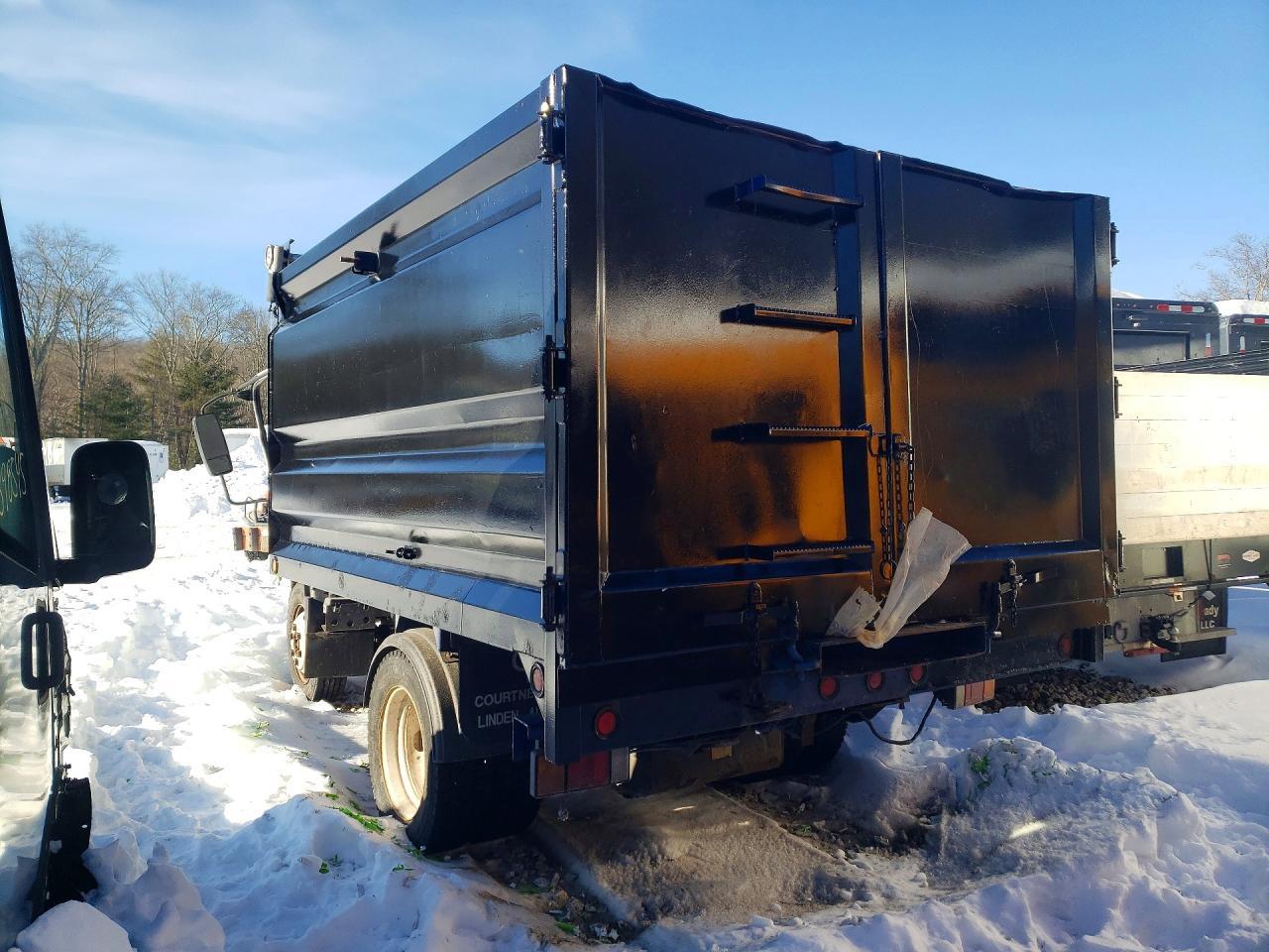 2016 Isuzu NPR HD Refuse Truck
