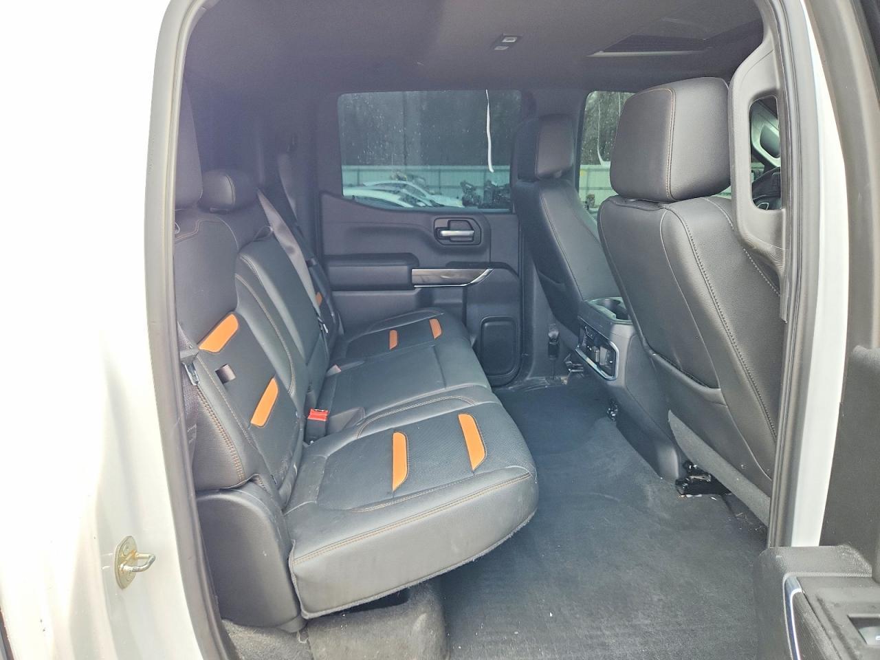 2021 GMC Sierra K1500 AT4