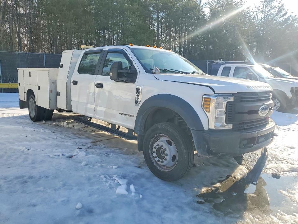 2019 Ford F450 Super Duty Utility / Service Truck