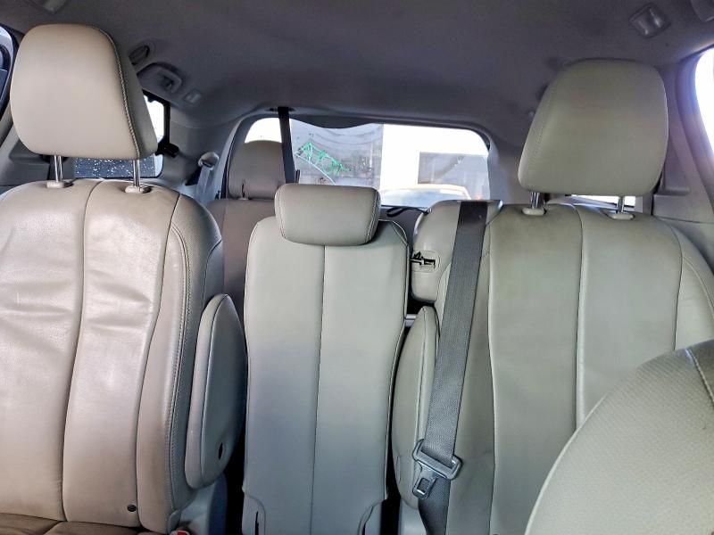 2014 Toyota Sienna xle