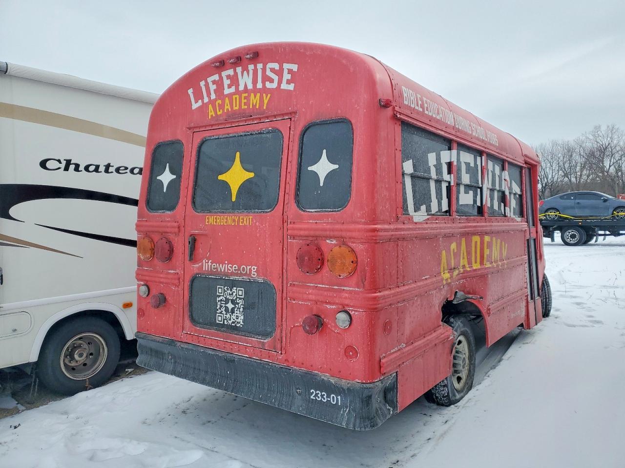 2007 GMC Savana CUT Shuttle Bus