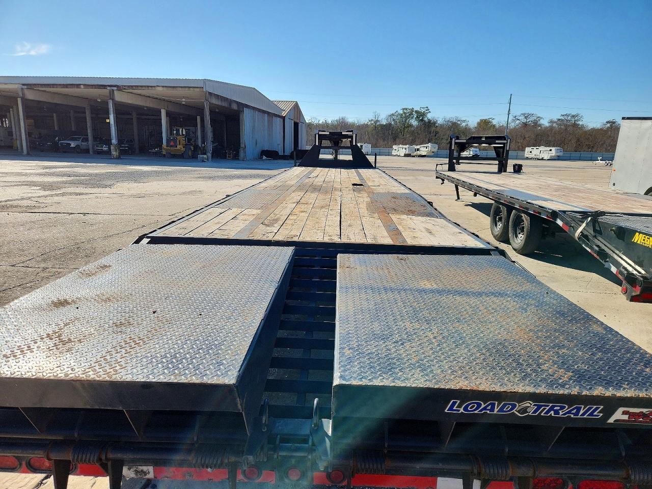 2022 Load Trail 30' Goosen