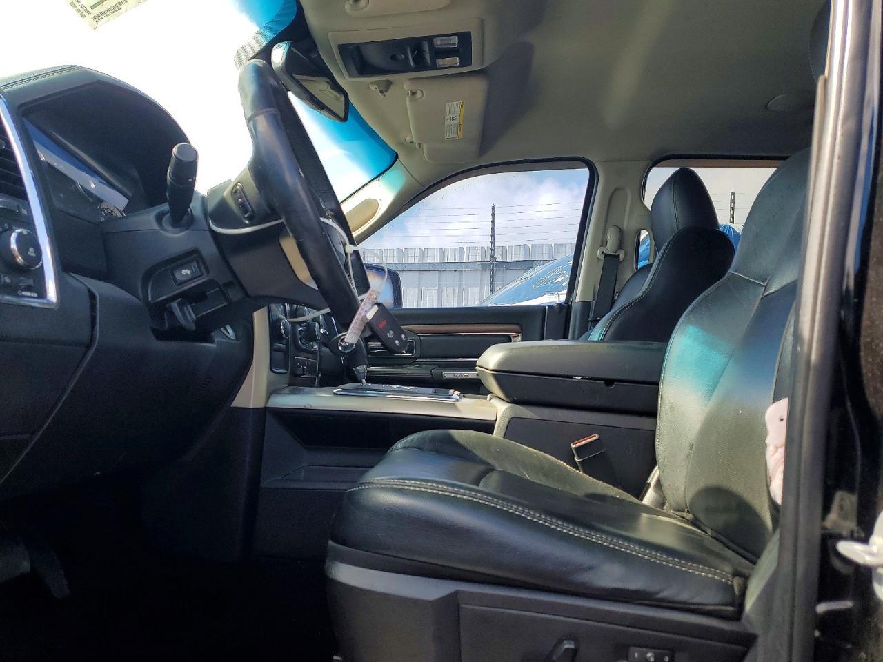 2013 Dodge 1500 Laramie