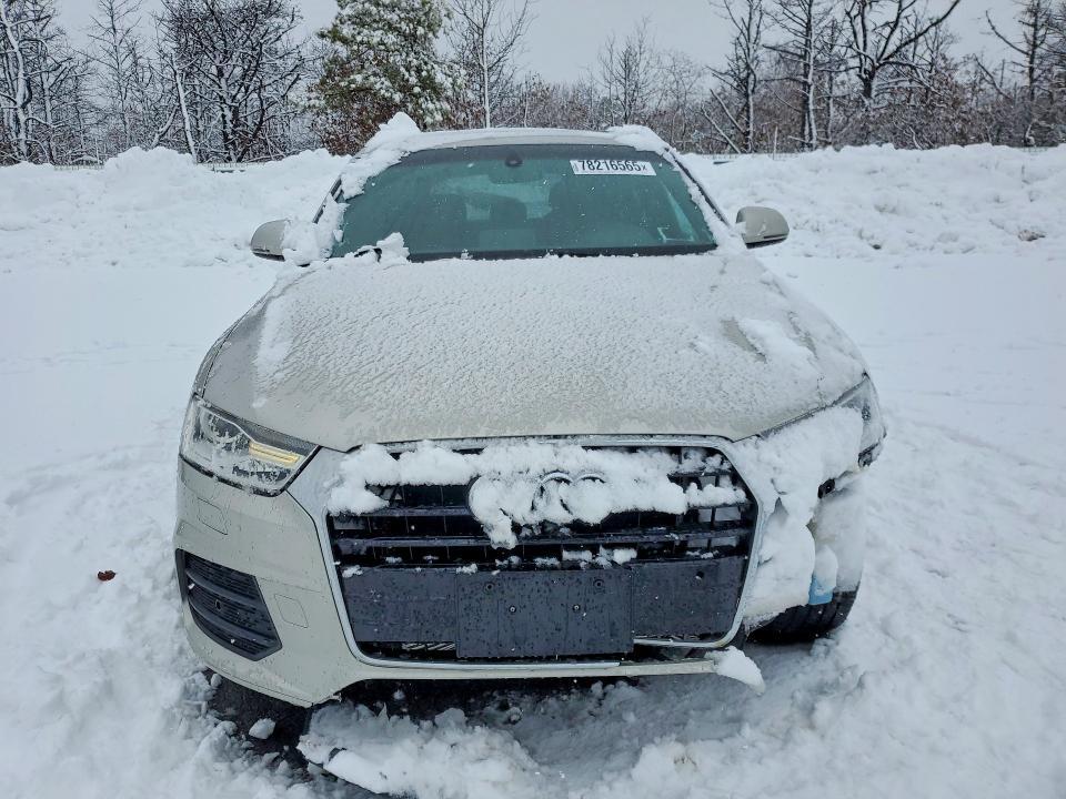 2016 Audi Q3 Premium Plus