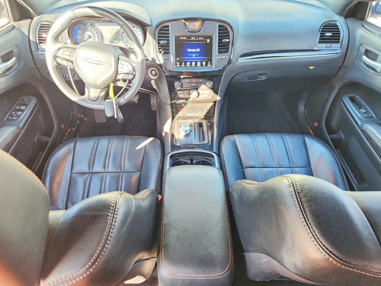 2016 Chrysler 300 s