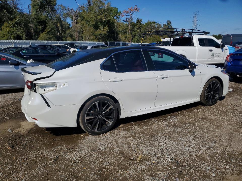 2018 Toyota Camry xse