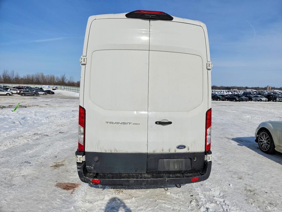 2020 Ford Transit T-250