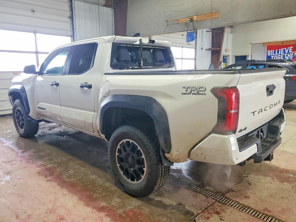 2024 Toyota Tacoma TRD OFF-ROAD HV
