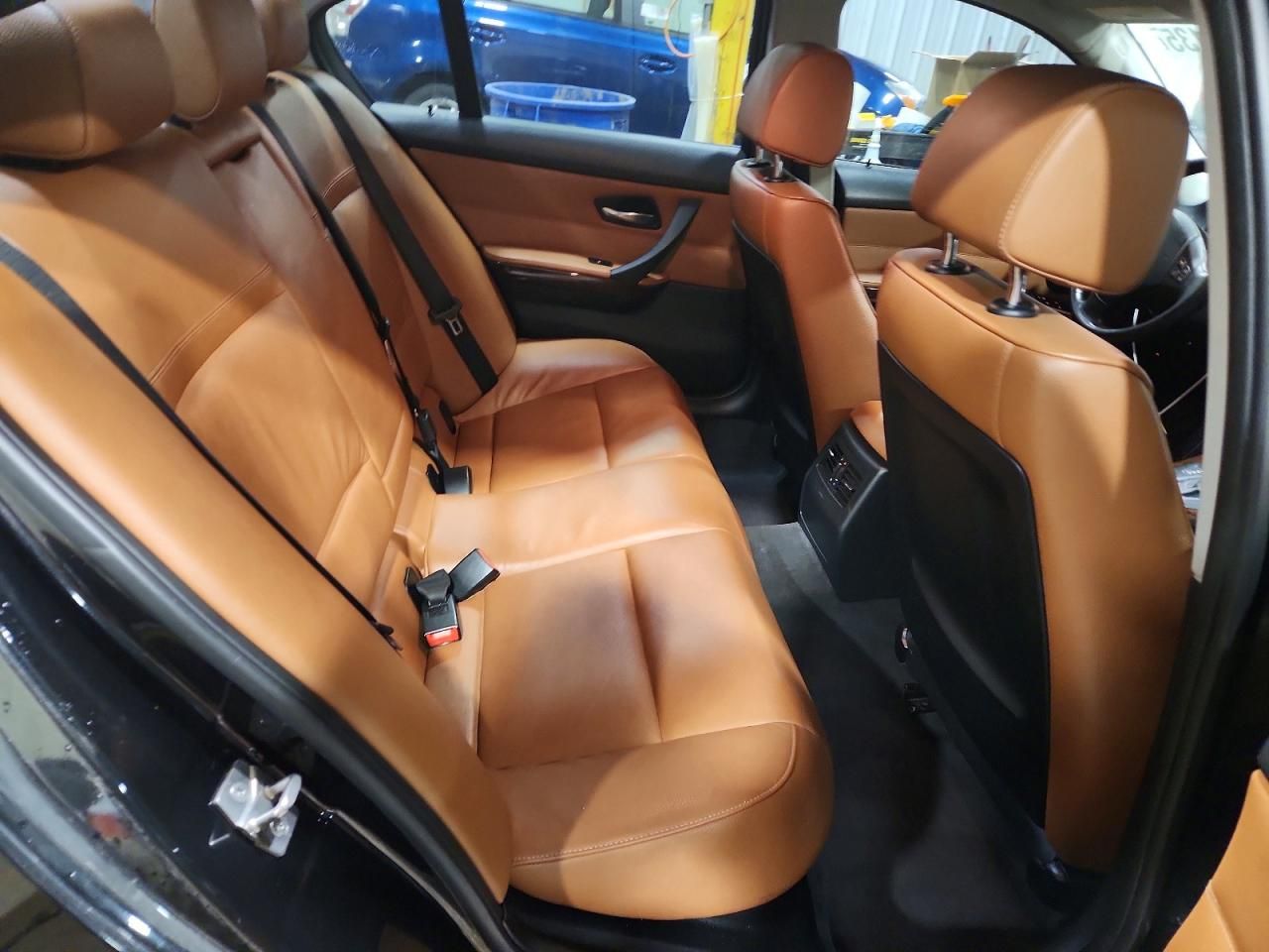 2011 BMW 328 xi Sulev