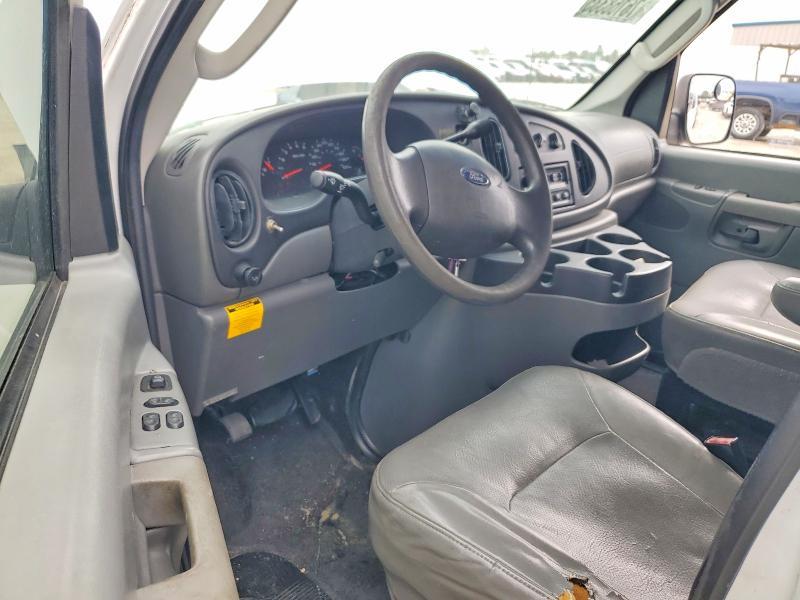2008 Ford Econoline E150 van