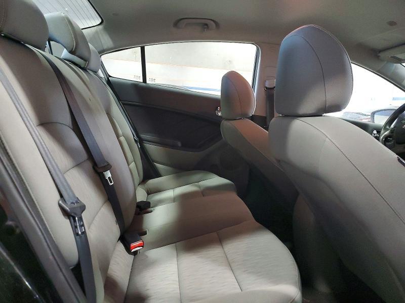 2015 KIA Forte lx