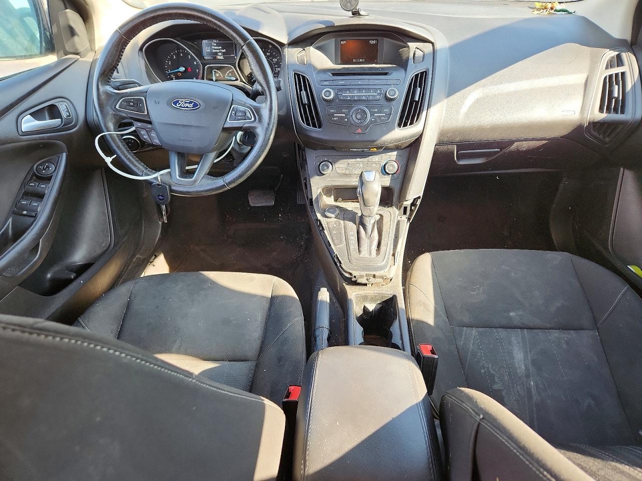 2015 Ford Focus se