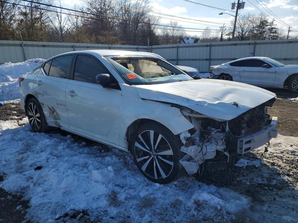 2019 Nissan Altima sr