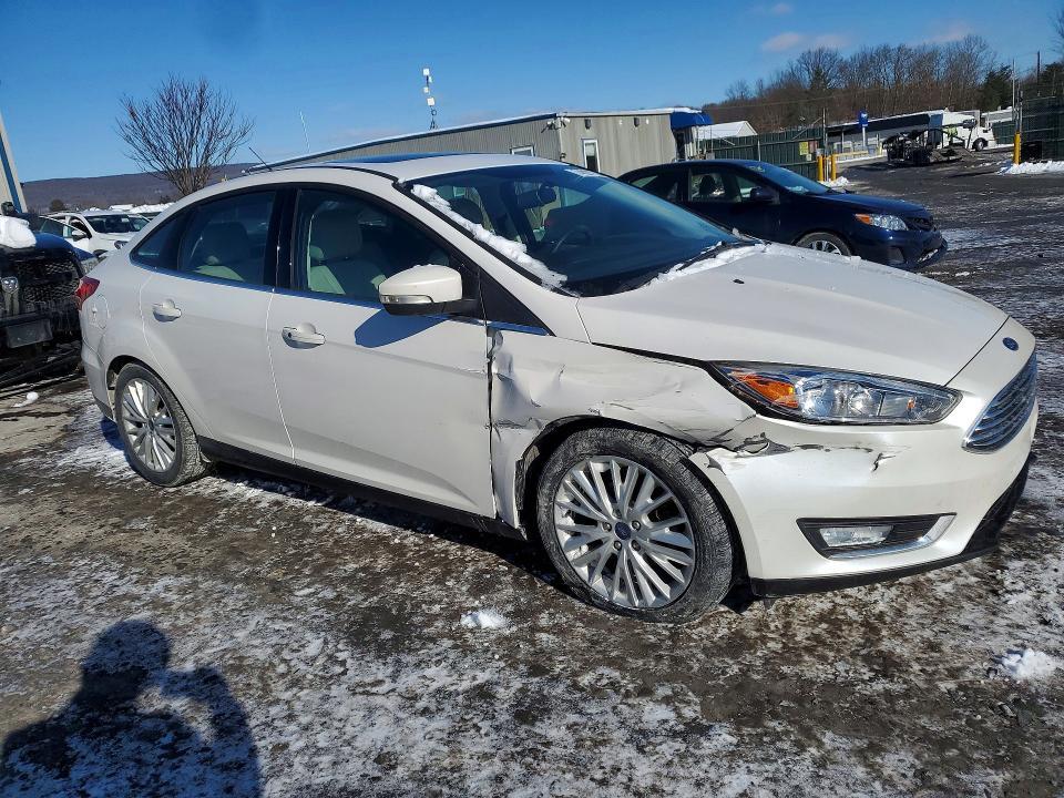 2018 Ford Focus Titanium