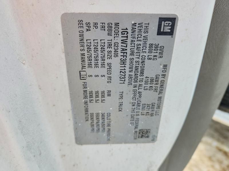 2017 GMC Savana 2500 Delivery van