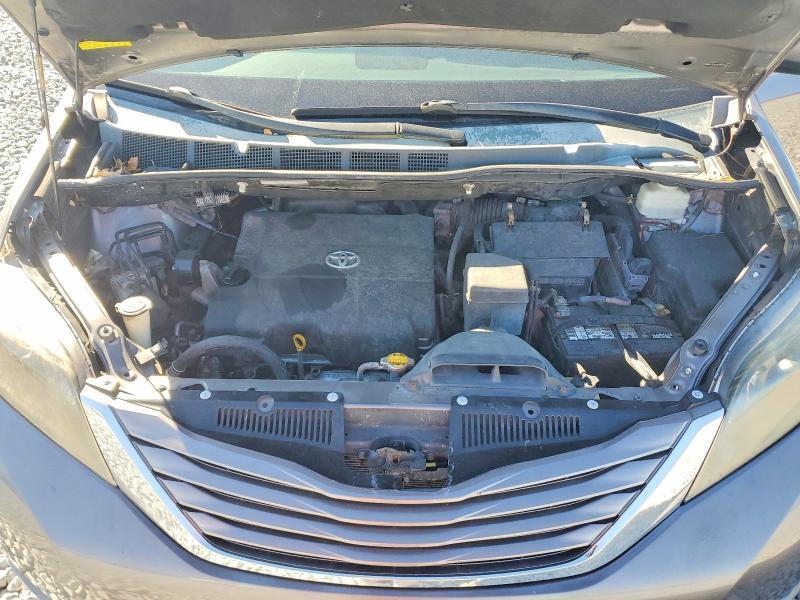 2011 Toyota Sienna XLE 8-Passenger