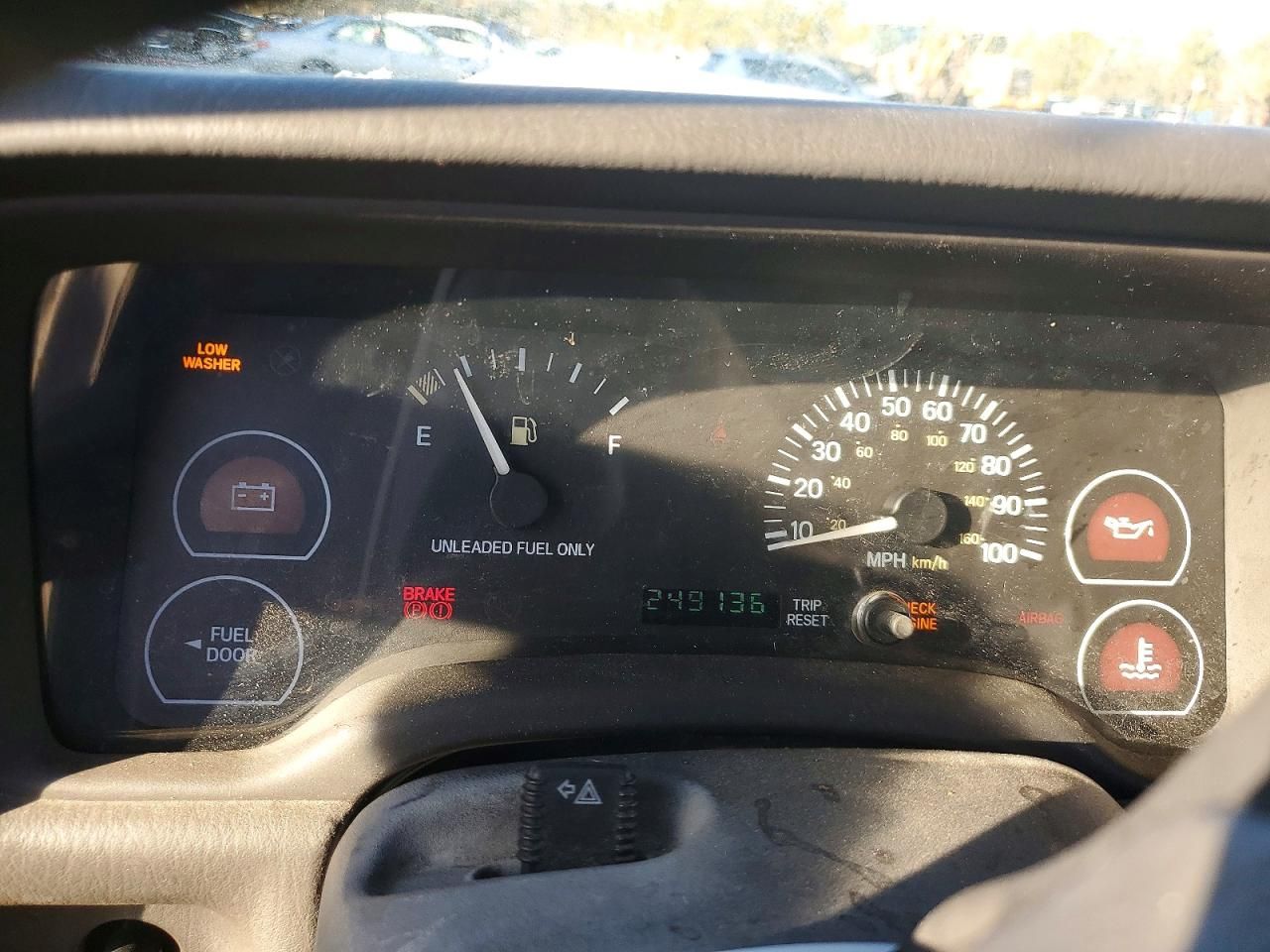 1999 Jeep Cherokee se