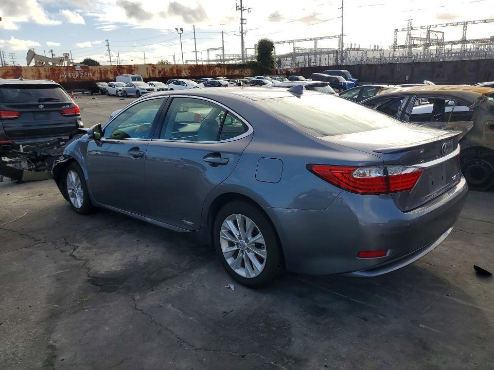 2015 Lexus Es 300h