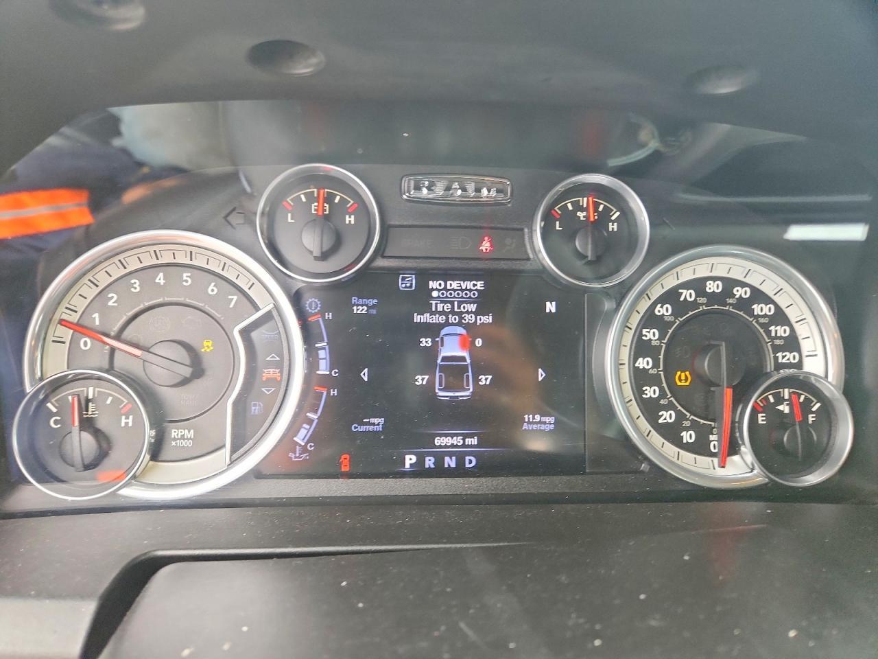 2016 Dodge RAM 1500 SLT