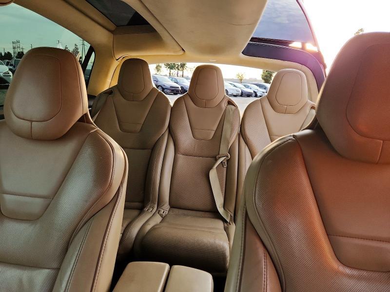 2016 Tesla Model x