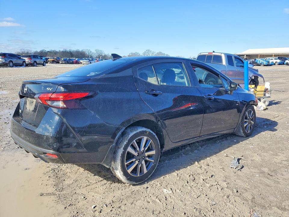 2024 Nissan Versa sv