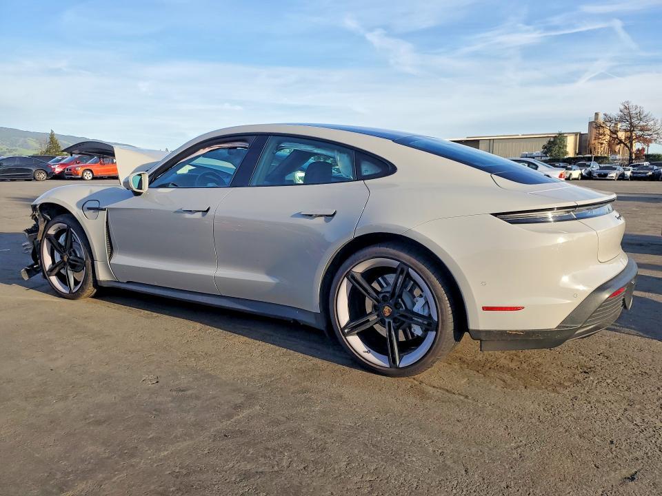 2022 Porsche Taycan 4S