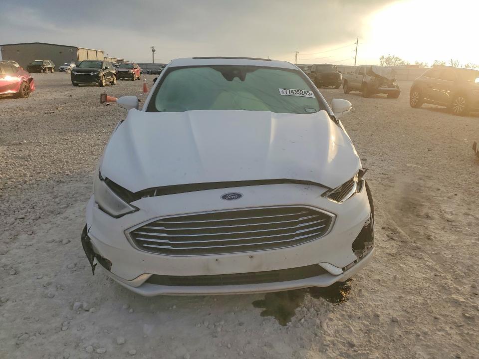 2019 Ford Fusion sel