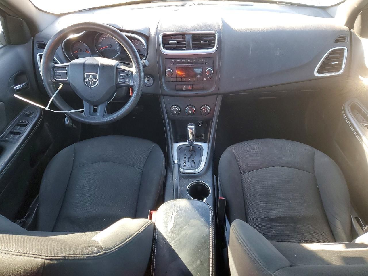 2013 Dodge Avenger se