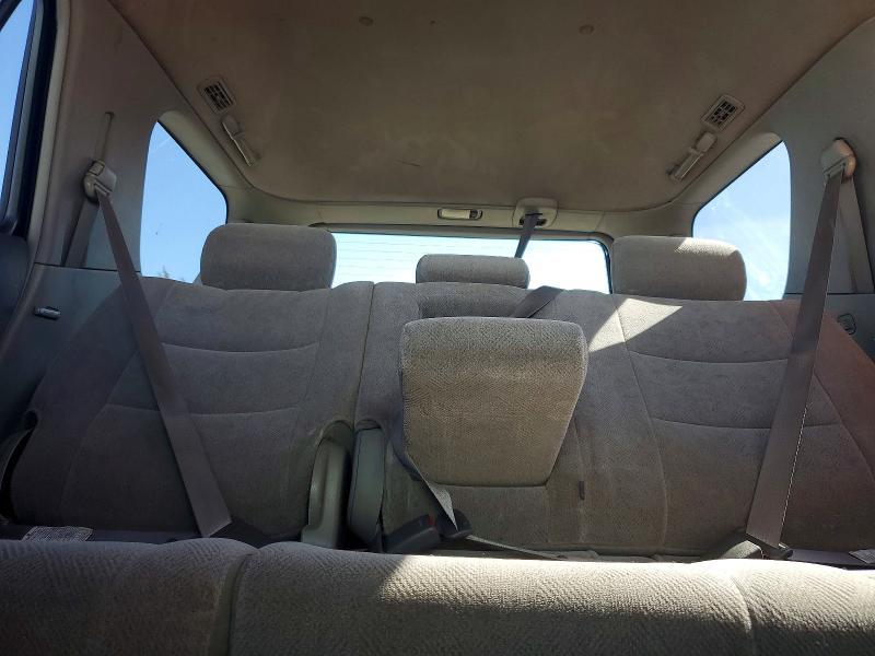 2001 Toyota Sequoia SR5
