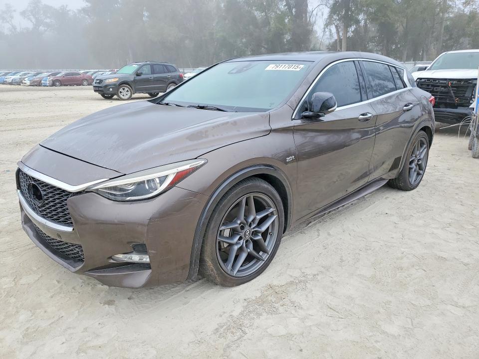 2017 Infiniti Qx30 Sport