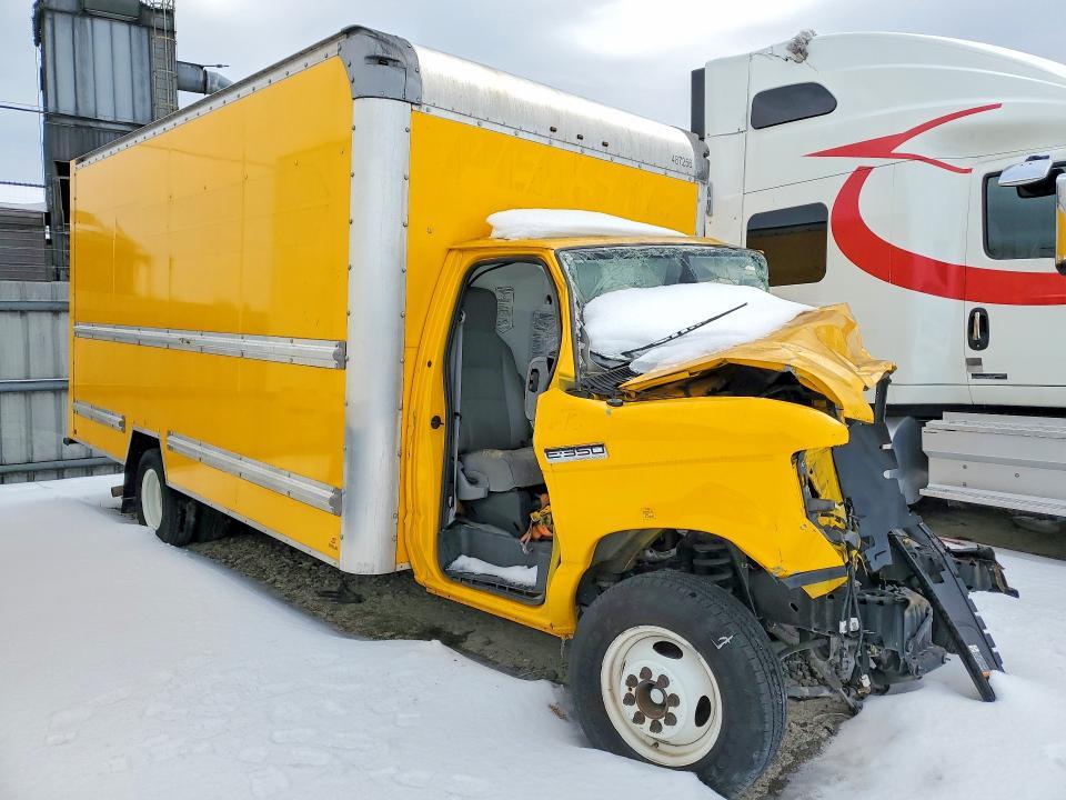 2022 Ford Econoline E350 Super Duty Cutaway Van