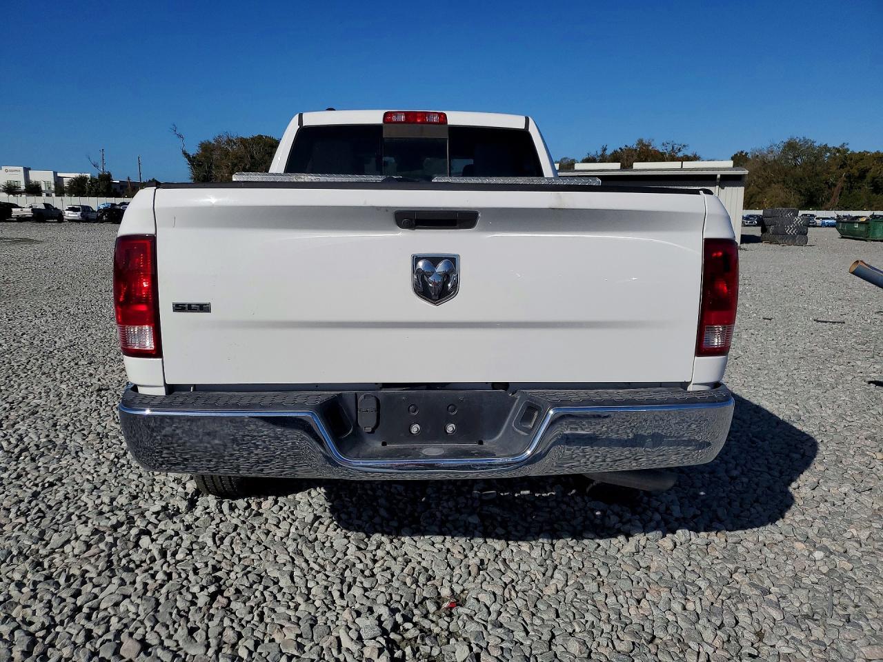 2019 Dodge Ram 1500 Classic slt
