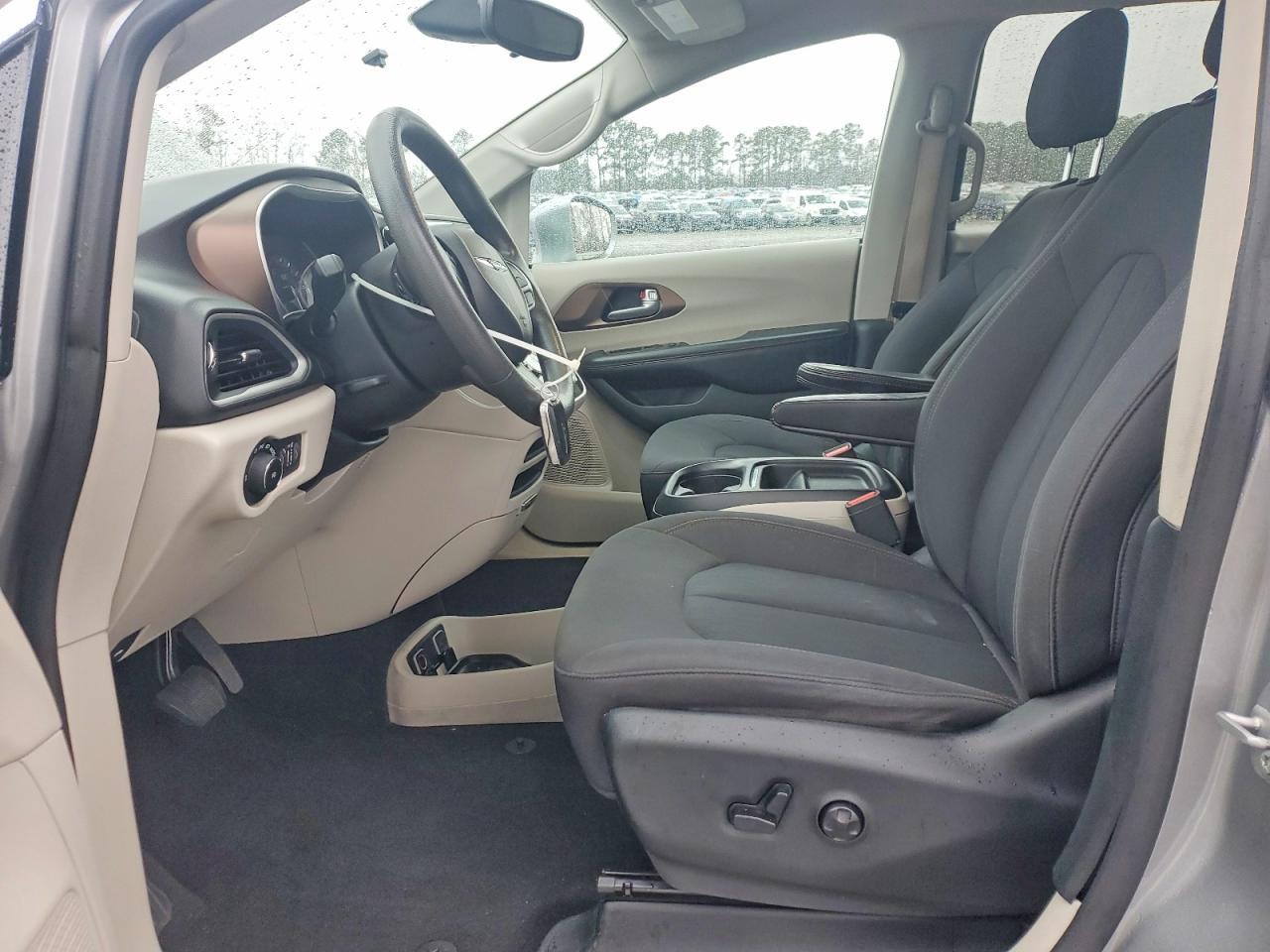 2018 Chrysler Pacifica Touring Plus