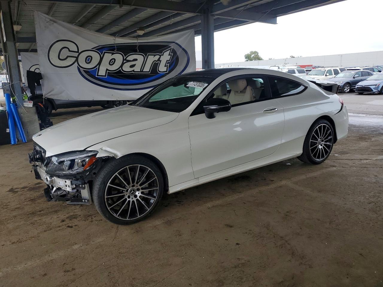 2023 Mercedes-Benz C300