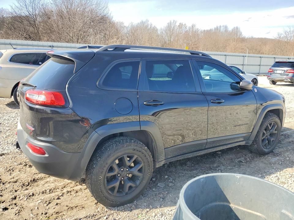 2016 Jeep Cherokee Trailhawk