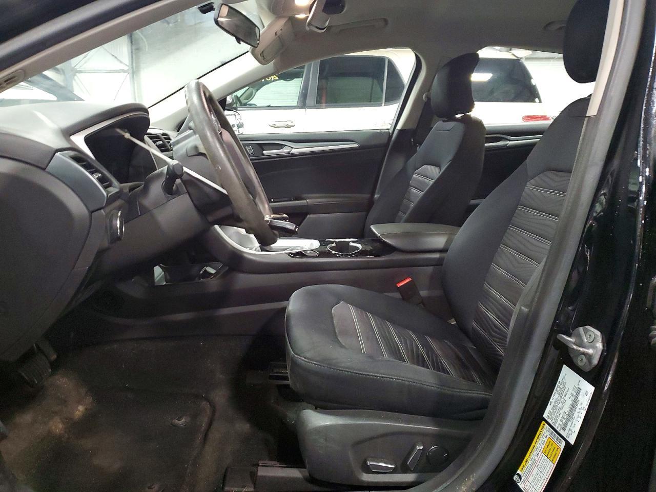 2016 Ford Fusion se