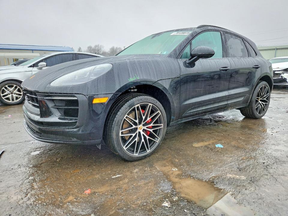 2026 Porsche Macan s