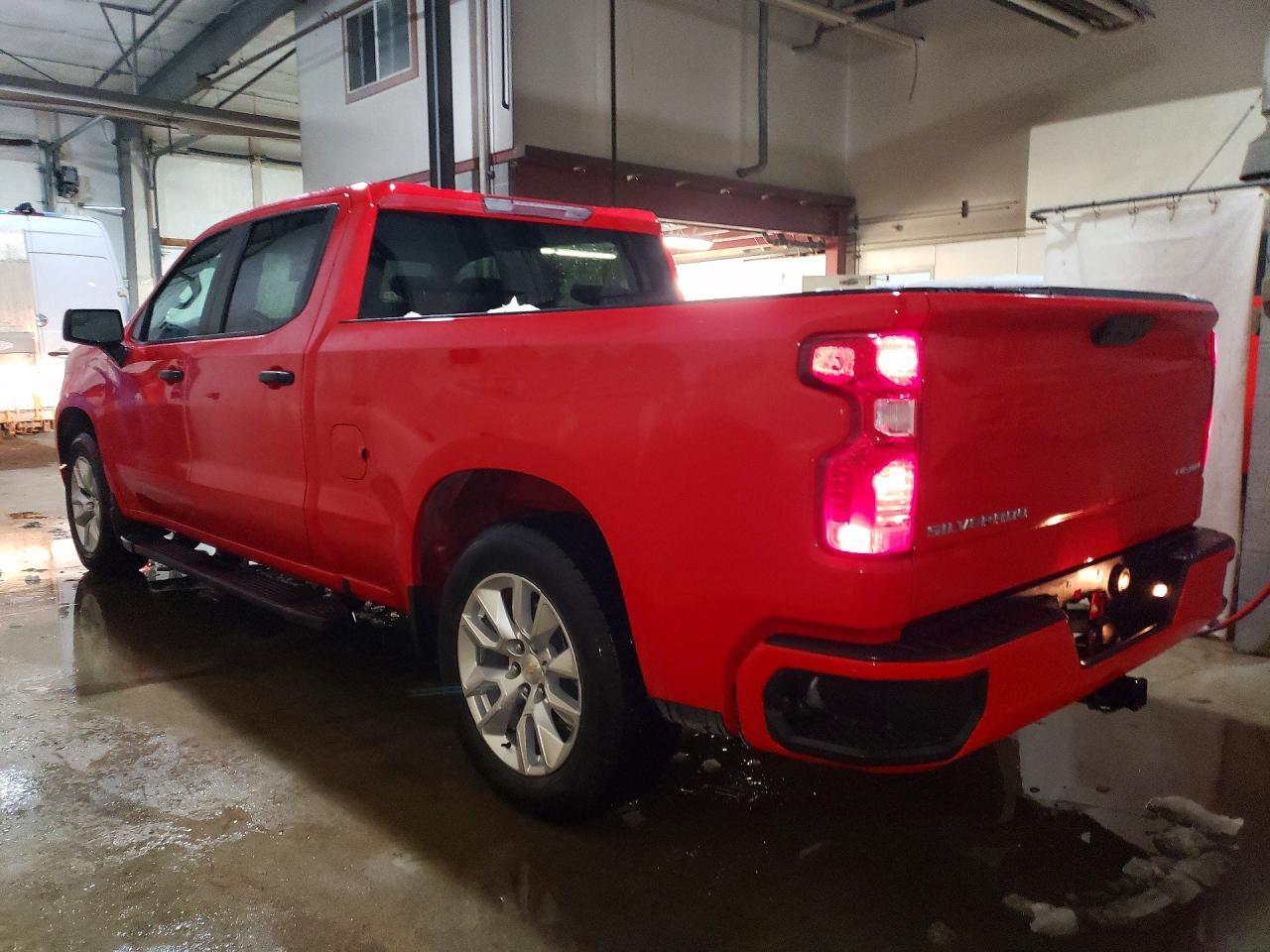 2022 Chevrolet Silverado K1500 Custom